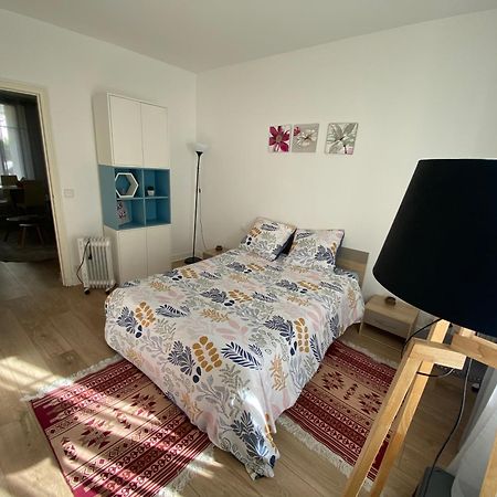 Superbe Appartement Aux Portes De Paris Avec Terrasse Le Kremlin-Bicêtre Esterno foto